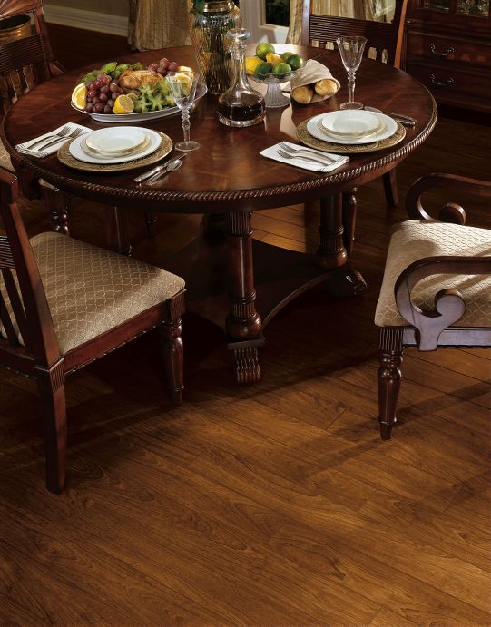 Laminate Flooring: Brazilian Cherry Natural